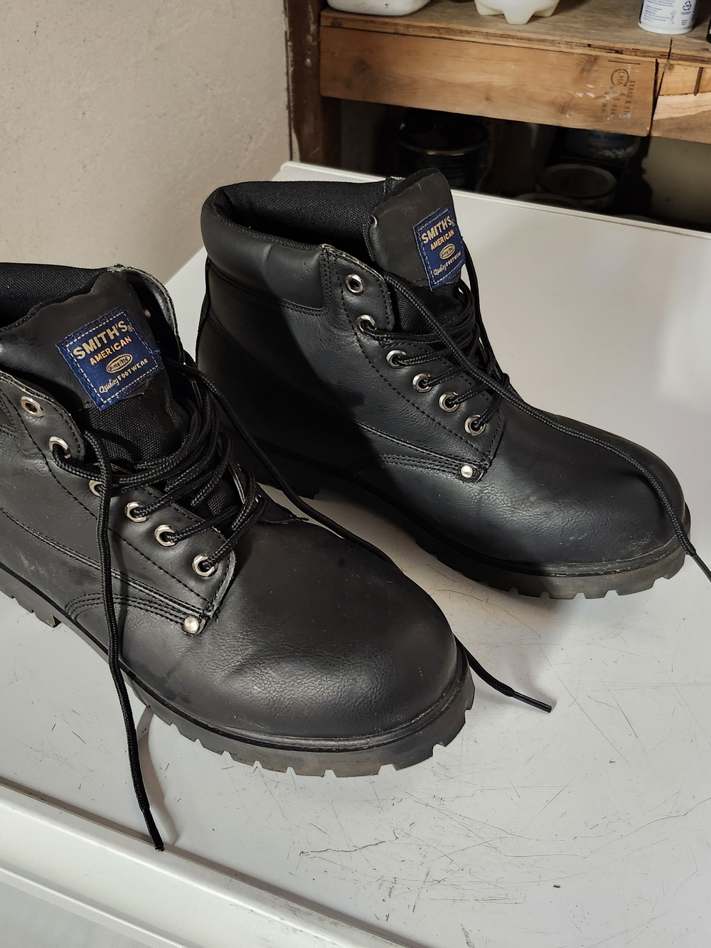 Linden Black Lace-Up Men's Work Boots
